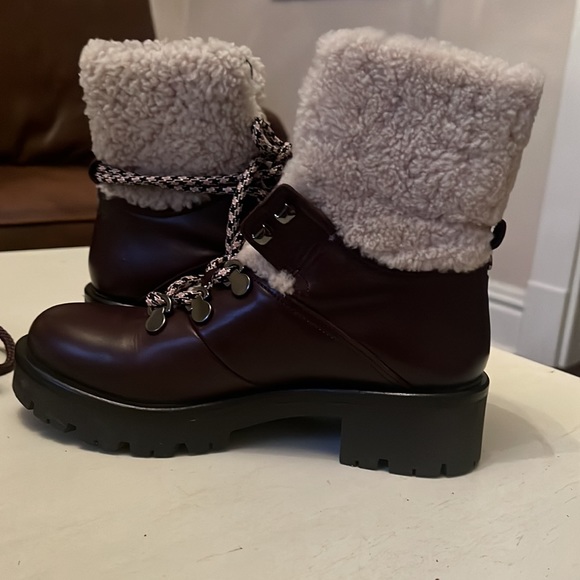 Aquatalia Jamie Boots; Leather & Shearling; Size 8 - Picture 8 of 11